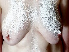 Tits With Powder Sugar