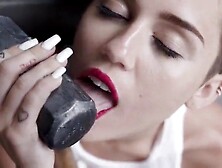 Miley Cyrus Uncensored