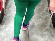 Butt Jumping In Legging Vpl That Is Natural