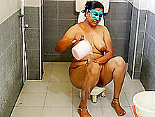Mature Desi Big Boobs Aunty In Bathroom Taking Shower