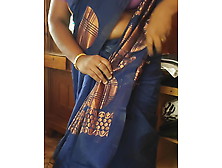 Tamil Babe Varsha Bhabhi Wearing Sari