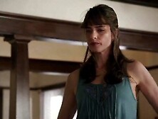 Amanda Peet Nude - Togetherness S01 Br