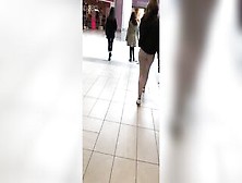 Blonde Teens With Voluptuous Booty Walking