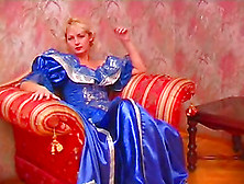 Ravishing Blonde Gags On A Schlong Then Takes It Up Her Bald Snatch