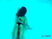Beatuful Girl Drown