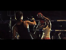 A Scene In The Credits Of A Female Muay Thai Film (Ex.  À Tiger)