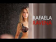 Rafaela Ravena - Sexyclub