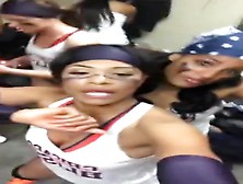 Locker Room - Chicago Bliss Twerking