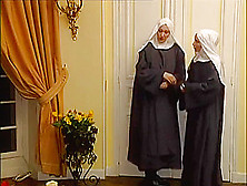 Luesterne Anal Nonnen