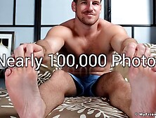 Perverted Homo Jaxton Shows Off His Pretty Toes From Heaven
