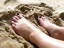 Pies En La Playa Feet On The Beach