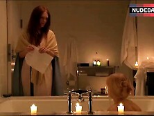 Carla Gugino Shows Her Ass – Elektra Luxx