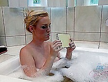 Amanda Gets Out Off Bubble Bath And Starts Masturbating