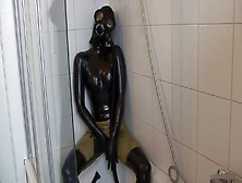 Pisspants Breathplay In The Shower