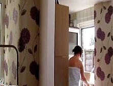 Woman Flashes Delivery Guy