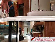 Hot Wife Exposes And Flashes The Pizza Deliveryman