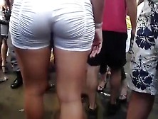Big Brazilian Butt In Amazing White Shorts