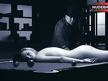 Ivy Levan Ass Scene – Drop Dead Gorgeous