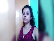 Indian Woman Self Shot Vid