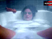 Maren Jensen Nude In Hot Tub – Deadly Blessing