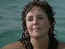 Pauline Collins In Shirley Valentine (1989)