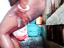 Indian Housewife Sapna Take A Mastrubation On Bathroom