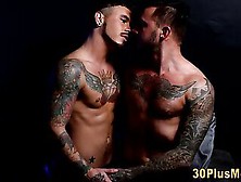 Hunky Trio Have Gay Sex And Suck Each Other