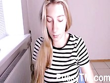 Sexy Model On Webcam
