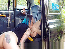 Lesbian Taxi Driver Got Pussy Licked Outdoors