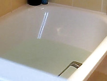 Voyeur Hidden Cam Unaware Milf In The Bath