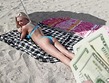 Paying Horny Blonde Sunbathing Beauty Molly Mae
