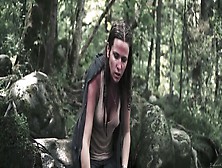 Girl In Woods (2016) Juliet Reeves,  Amanda Murphy
