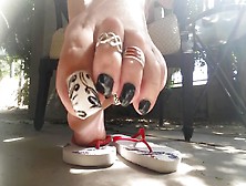 Kinky Amateur Girl Exposes Her Long Colourful Toe Nails And Sexy Feet In Public