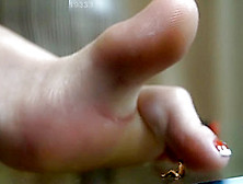 Giantess Feet