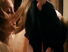 Actriz Rubia Seductora Katharina Heyer Disfrutando En Una Escena Sexual