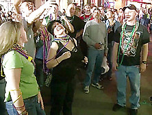 Mardi Gras Chicks On Bourbon Street - Springbreaklife