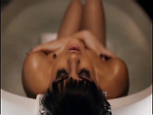 Selena Gomez - Sexy Moments