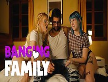 Banging Family - Alt Step-Sisters Share A Huge Cock