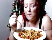 Spaghetti Mukbang,  Milf Eating Spaghetti
