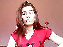 Romanian Beauty On Webcam
