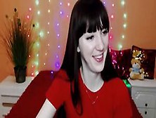 Brunette Amateur In Bra On Webcam