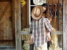 Lust-Hd Cowboy & Cowgirl Have Ranch Hump