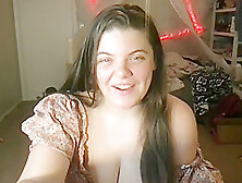 Beautiful Chubby Girl Delightfuly Cumming