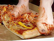 Pizza Foot Crush