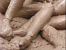 Messyfun Muddy Feet 3
