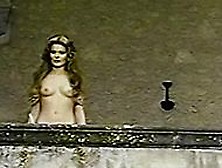 Simonetta Stefanelli In Lucrezia Giovane (1974)