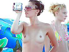 Sleazy Fresh Nudist Lady Have Fun At The Beach