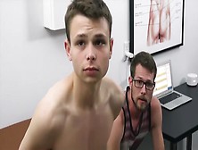 Familydick-Daddy Lets Doctor Pound His Son