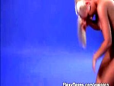 Cute Blonde Shows Nude Gymnastics