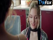 Yuliya Khlynina Butt,  Breasts Scene In Sosedka